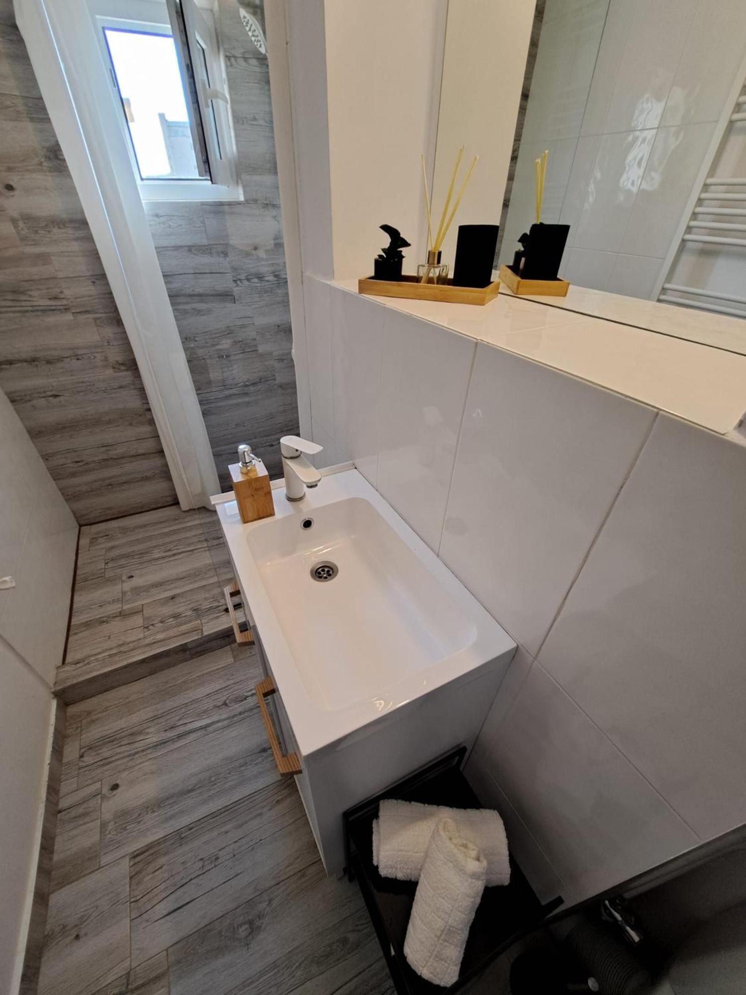 Station'S Loft Apartment Iasi Exterior photo